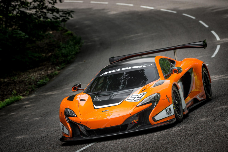 Illustration for article titled The 650S GT3 Is McLaren's Sinister Lightweight Hardcore Racer